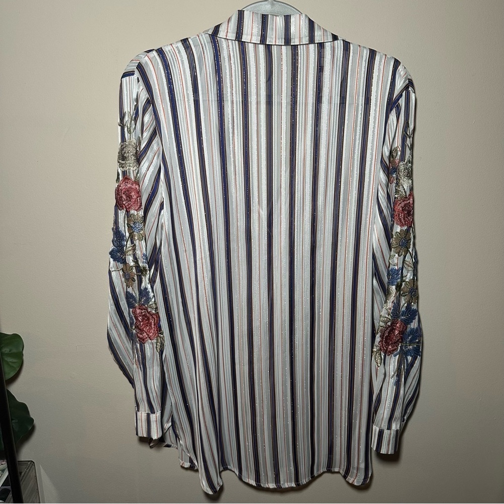 Aratta Silent Journey Striped Floral Embroidered Button Down Top Bundle Size S-M - Picture 14 of 16